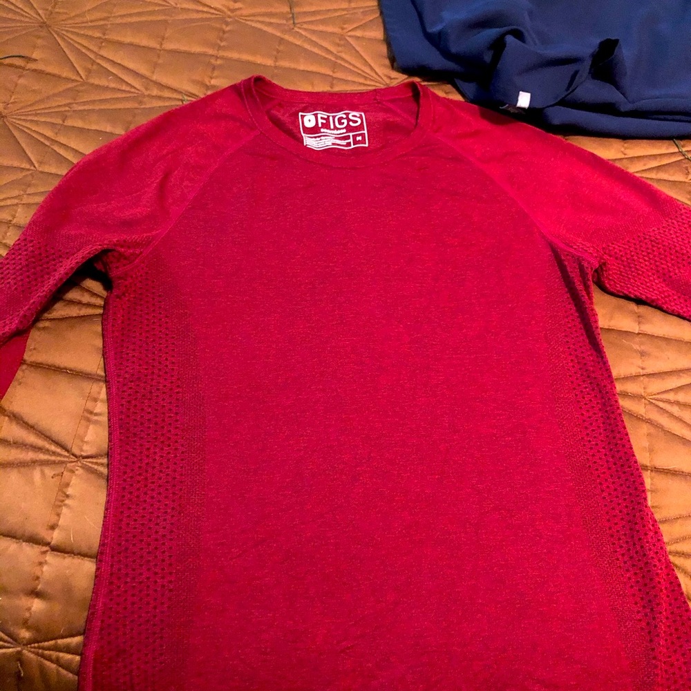 Figs salta under scrub heathered red size m